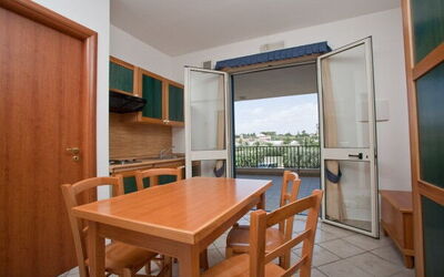 Accommodation:&nbsp;Baraka Apartments Mono 8