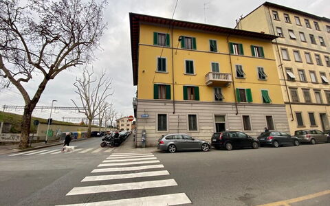 Vintage Apartment in Florence: Sky, Cloud, Building, Window, Car, Infrastructure, Tree, Vehicle, Road Surface
