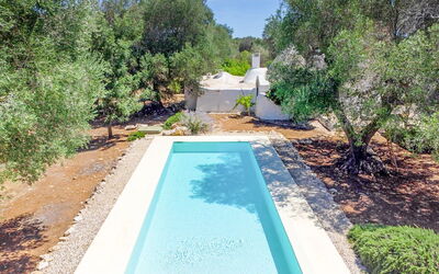 Trullo Cristiana - San Michele Salentino, Apulia, Italy