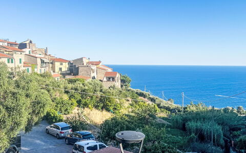 San Lorenzo al Mare 654: Sky, Blue, Horizon, Summer, Residential Area, Town, Coast, Sea, Coastal And Oceanic Landforms, Ocean