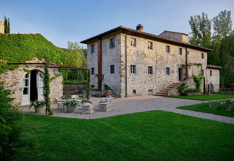 Villa Dell'abate: Plant, Sky, Building, Property, Window, House, Land Lot, Grass, Tree, Landscape