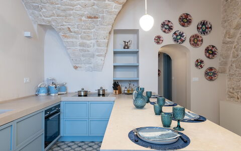 Dimora Cocchi: Property, Furniture, Cabinetry, Azure, Countertop, Blue, Interior Design, Architecture, Kitchen Sink, Kitchen