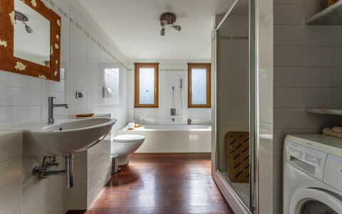 Belvedere, House With Private Pool And Garden, Rec: Mirror, Sink, Plumbing Fixture, Tap, Laundry Room, Bathroom, Building, Interior Design, Bathroom Sink, Wood