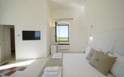 Accommodation:&nbsp;Suite 1 Deluxe: Sud Del Sud