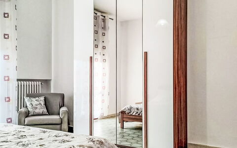Patrizia: Wood, Furniture, Interior Design, Flooring, Home, Room, Floor, Bedroom, Cabinetry, Bed