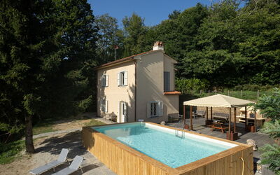 Casa Serra - Calci, Tuscany, Italy