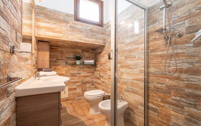 Accommodation:&nbsp;Casula 683.4