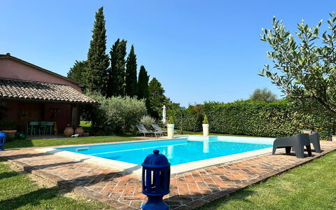 Villa Carsuga: Water, Sky, Plant, Property, Azure, Botany, Shade, Grass, Tree, Leisure