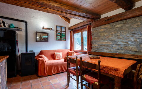Accommodation:&nbsp;Baita del Celtico 2 400.2