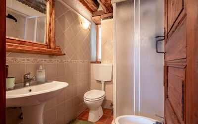 Accommodation:&nbsp;Baita del Celtico 400.1