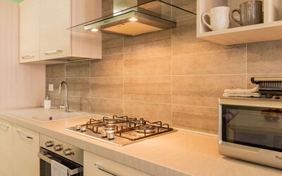 Accommodation:&nbsp;Blue Diamond 19.2