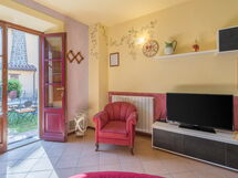Accommodation:&nbsp;Alba Apartment