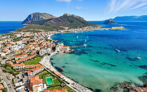 Orizzonti 5: Water, Body Of Water, Coast, Coastal And Oceanic Landforms, Sea, Summer, Beach, Ocean, Tourist Attraction, Shore