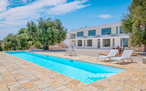 Casa Di Veronica: Cloud, Sky, Water, Plant, Building, Swimming Pool, Azure, Tree, Shade, Outdoor Furniture