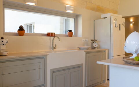 Tenuta Palù: Cabinetry, Property, Countertop, Kitchen, Tap, Sink, Wood, Lighting, Interior Design, Flooring