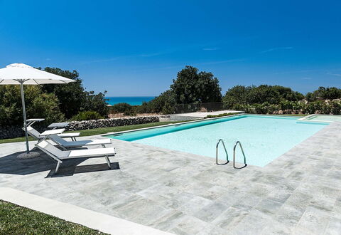 Isolina Bianca - Scicli, Sicilia: Water, Sky, Swimming Pool, Plant, Azure, Rectangle, Outdoor Furniture, Sunlounger, Tree, Shade
