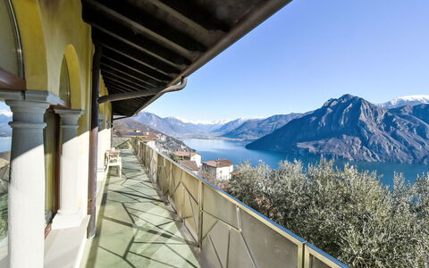 Xino Terrace View: Boat, Apartment, Watercraft, Balcony, Outdoor Furniture, Chair, Marina, Naval Architecture, Harbor, Port