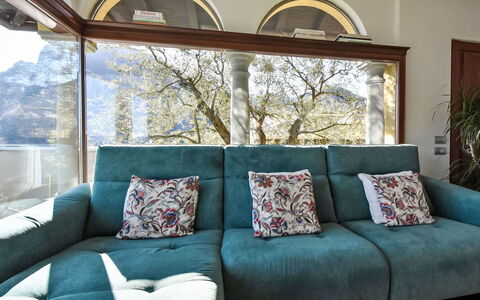 Accommodation:&nbsp;Xino Terrace View 100.2