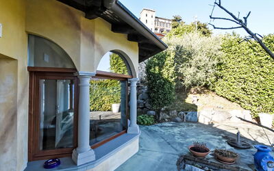 Accommodation:&nbsp;Xino Terrace View 100.2