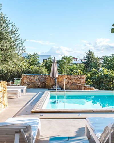 Villa Trullo - Torricella, Puglia: Water, Sky, Daytime, Property, Plant, Swimming Pool, Cloud, Azure, Nature, Tree