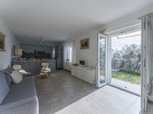 Apartment With Sea View, Private Garden, Bogliasco