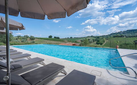 Coratina Spereto Apartment with Pool, Montaione: Swimming Pool, Outdoor Furniture, Sunlounger, Resort, Thermae, Eco Hotel, Chair, Resort Town, Chaise Longue, Villa