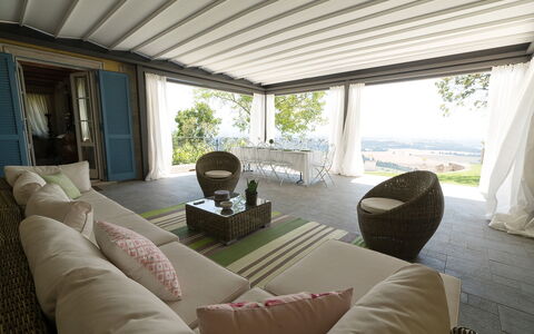 Luxury Villa Con Spa e Panorama a 40 Min Da Roma: Plant, Building, Property, Furniture, Comfort, Interior Design, Shade, Couch, Architecture, Tree