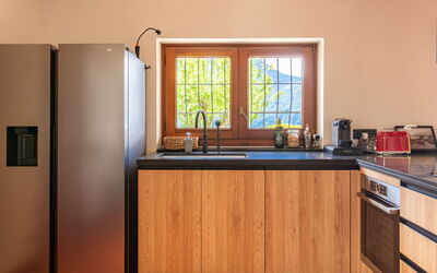 Accommodation:&nbsp;Basso 110.3