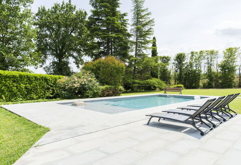 Casa del Marchese, Pool, Wifi, Castell' Arquato: Plant, Sky, Swimming Pool, Water, Tree, Outdoor Furniture, Shade, Rectangle, Grass, Couch
