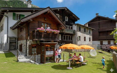Incanto Walser Apartments Ronco: House, Home, Cottage, Mountain Range, Slope, Valley, Village, Mountain Village, Alps, Balcony