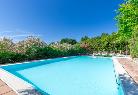 Villa La Pagliarina: Water, Sky, Plant, Property, Swimming Pool, Green, Blue, Azure, Rectangle, Shade