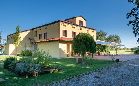 Oasi Casamaras, Brenta River, Wifi, Ac: Plant, Sky, Building, Property, Window, Tree, House, Land Lot, Grass, Cottage