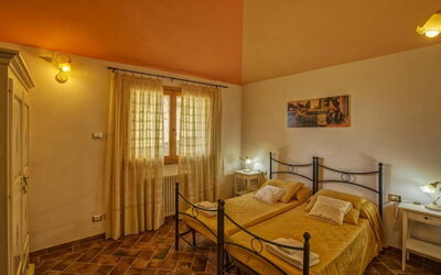 Accommodation:&nbsp;Leccino 5
