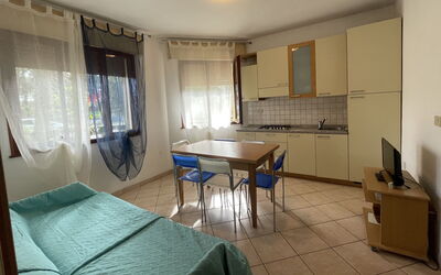 Accommodation:&nbsp;Solaris 630.3
