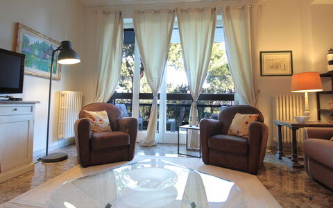 Dal Molin Apartment, Garda Lake, Ac, Fitness, Jacu: Furniture, Picture Frame, Property, Table, Comfort, Building, Lighting, Wood, Interior Design, Textile