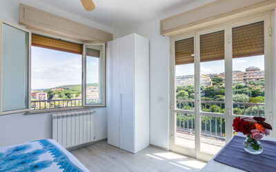 Accommodation:&nbsp;Franca e Mauro 240.3