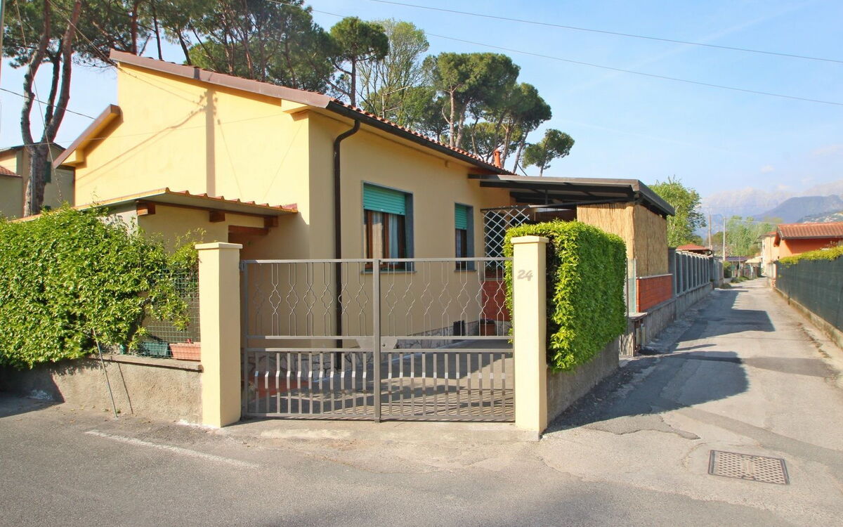 House at Marina di Massa