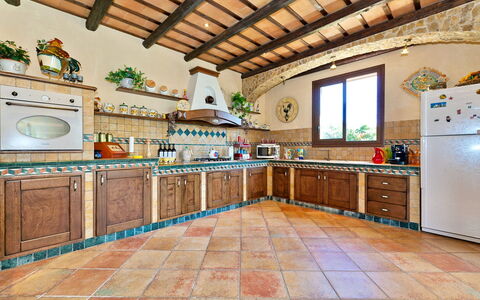 Villa Selinunte: Cabinetry, Countertop, Property, Window, Kitchen, Wood, Interior Design, Building, House, Flooring
