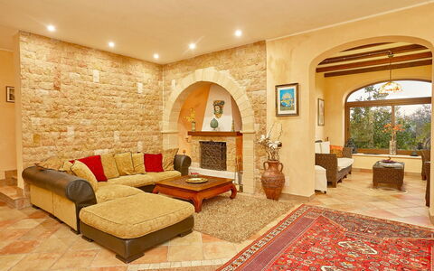 Villa Selinunte: Furniture, Plant, Decoration, Comfort, Lighting, Interior Design, Architecture, Wood, Living Room, Floor