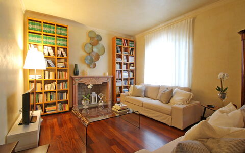 Villa Di Magra: Furniture, Property, Couch, Shelf, Wood, Interior Design, Bookcase, Table, Floor, Shelving