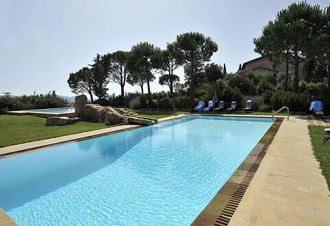Maremma Retreat: Water, Sky, Plant, Property, Swimming Pool, Nature, Azure, Rectangle, Tree