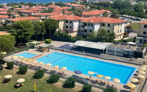 Suite Mareconero: Swimming Pool, Recreation, Resort, Leisure, Resort Town, Hotel, Leisure Centre, Vacation, Thermae