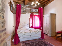 Accommodation:&nbsp;Pagliaia Apt.