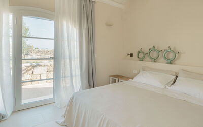 Accommodation:&nbsp;Camera 1 - Matrimoniale Con Vista Giardino - Masse