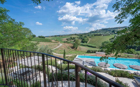 Ciliegino Spereto Apartment, Pool And Relax , Mont: Tree, Swimming Pool, Landscape, Land Lot, Outdoor Furniture, Eco Hotel, Landscaping, Shade, Resort, Sunlounger