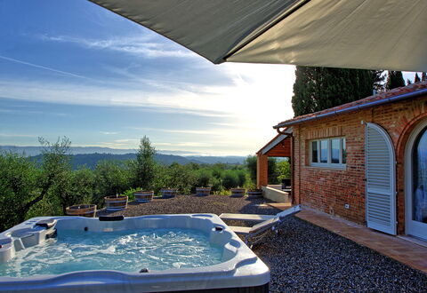 Casa Andrea: Water, Sky, Cloud, Plant, Window, Building, Swimming Pool, Azure, Shade, Architecture