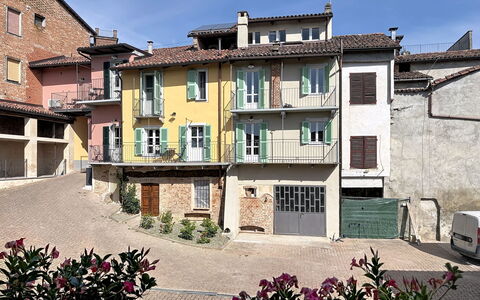 Accommodation:&nbsp;Il Borghetto di Castagnole 200.8
