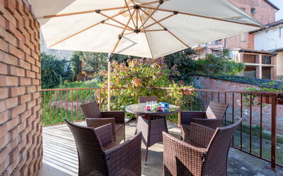 Accommodation:&nbsp;Il Borghetto di Castagnole 200.3