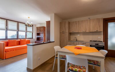 Accommodation:&nbsp;Il Borghetto di Castagnole 200.2