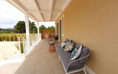 Apartments In Villa Selva, Locorotondo, Puglia: Plant, Interior Design, Tree, Wood, Building, Shade, Houseplant, Floor, Porch, Real Estate